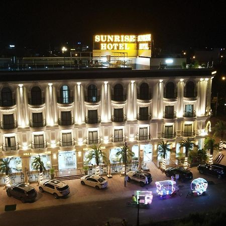 Sunrise Hotel Ha Tien Bagian luar foto